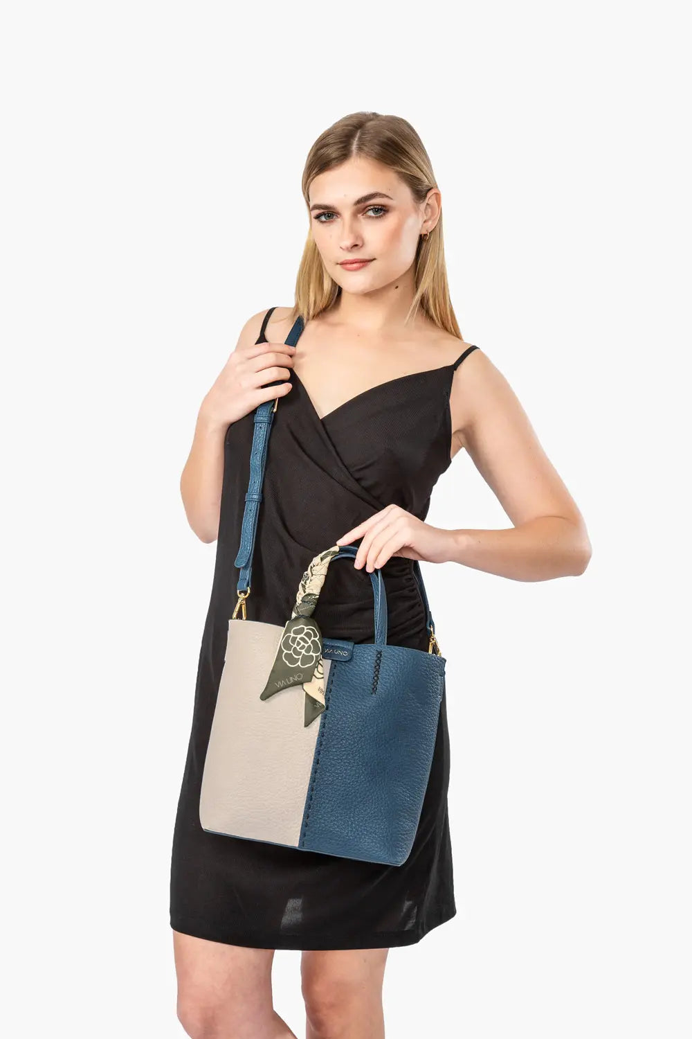 Cartera Dama GJQ23006 Azul Gris