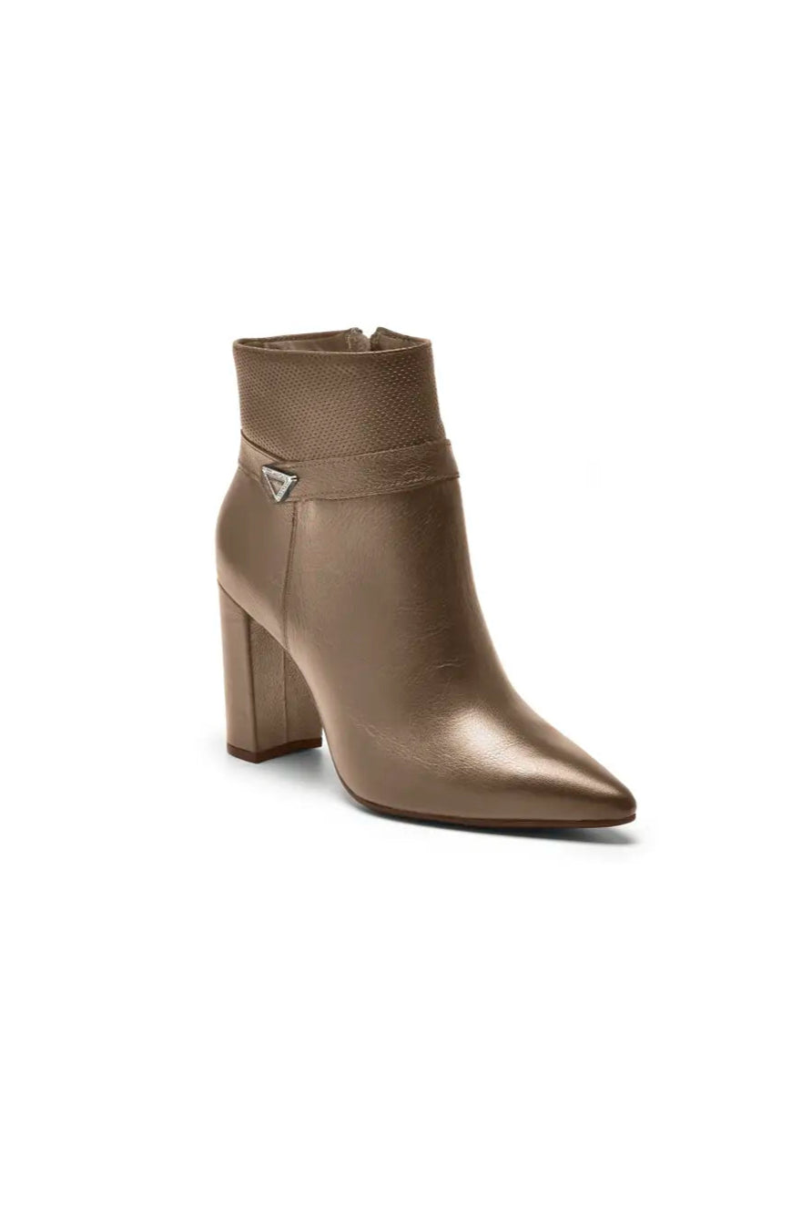 BOTIN DAMA 063-011 NuezCuero